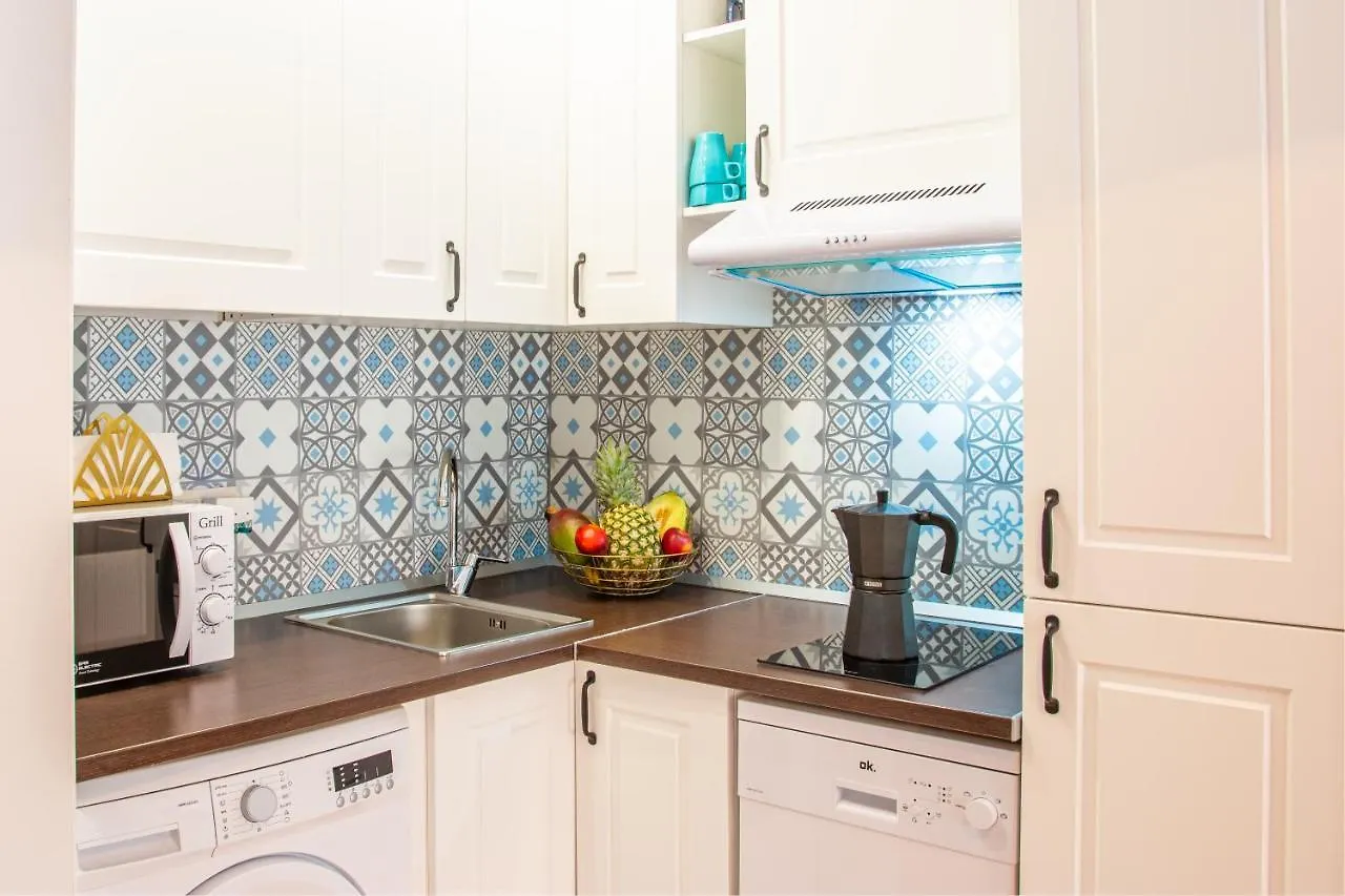 Lovely And Quiet Marbella Apartment